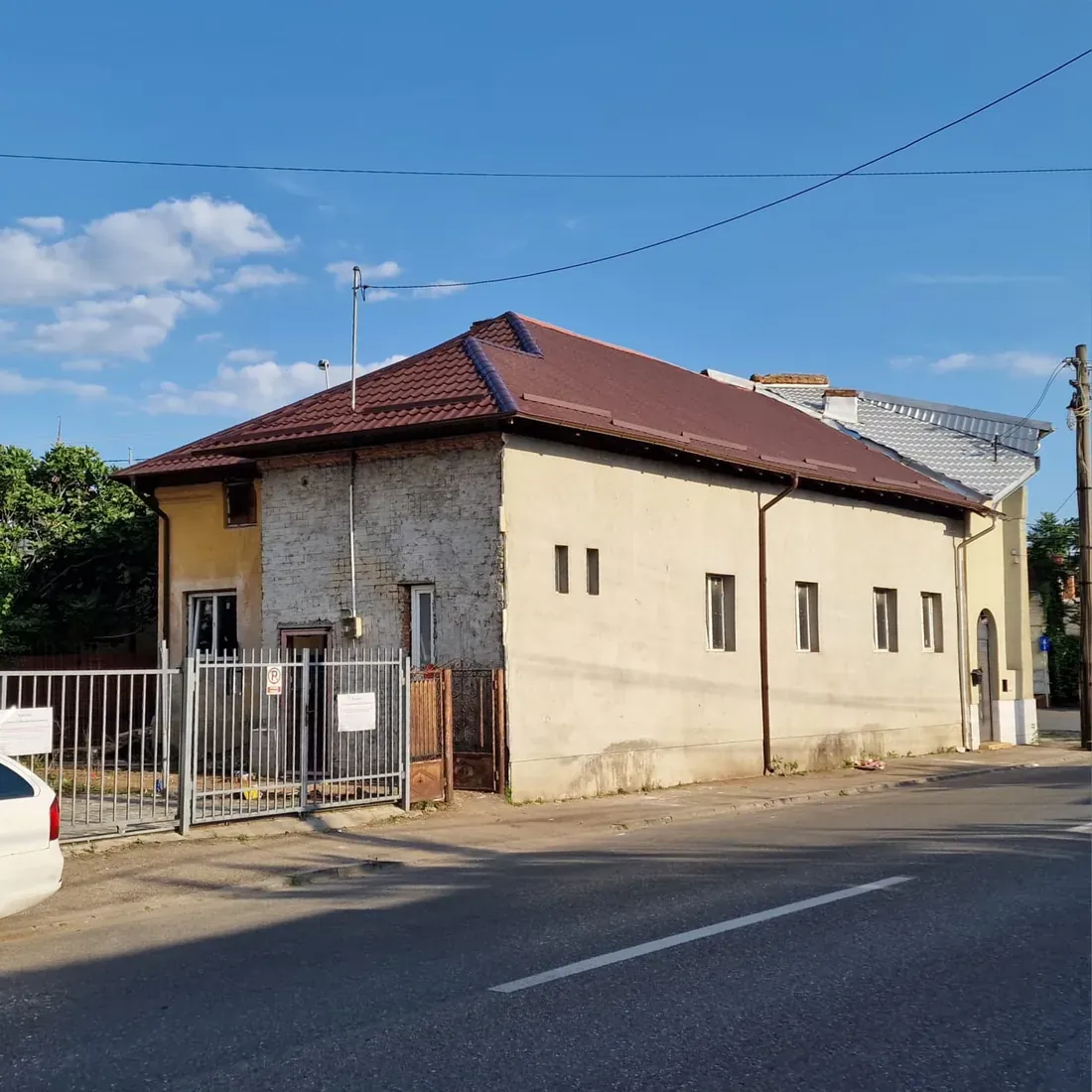 Vopsit exterior fațade
